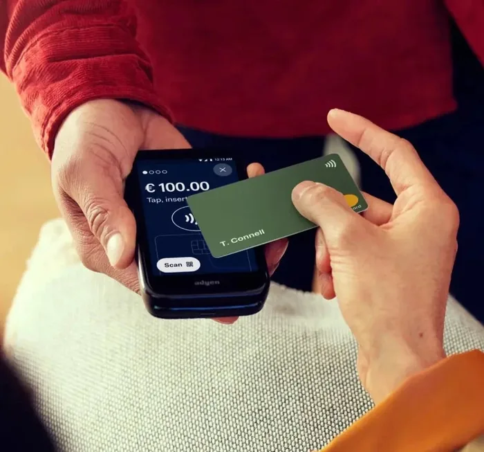 how-to-accept-card-payments-as-a-small-business-in-the-uk-2025-guide